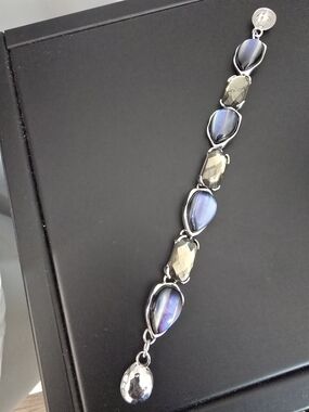 Silver Bracelet with Purple/Blue Iridescent Teardrop Gem Magnetic Closure